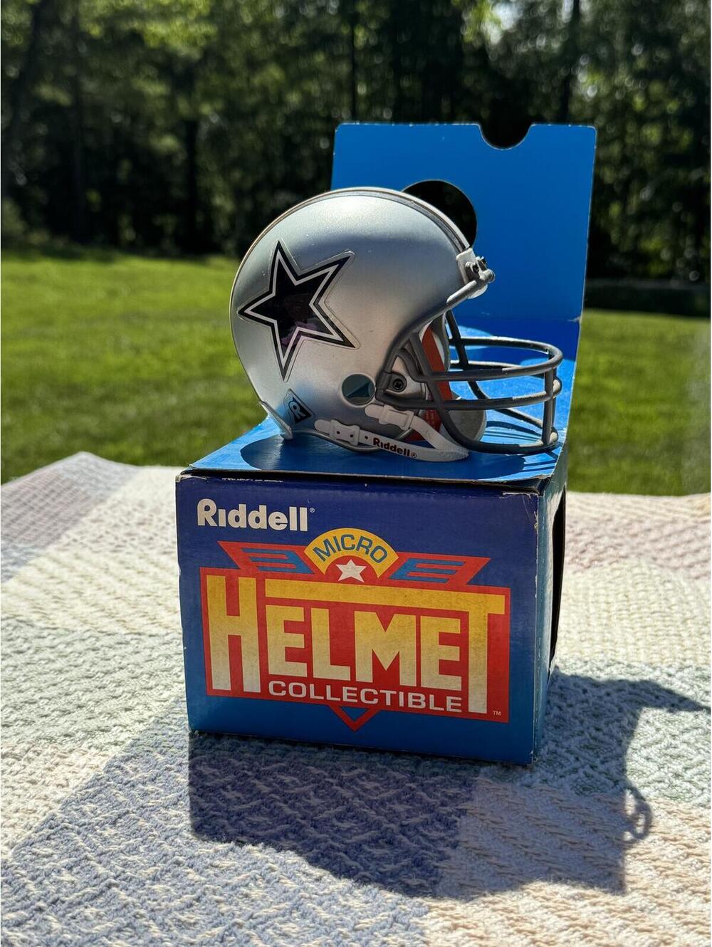 Vintage 1995 Riddell Dallas Cowboys Collectible Mini Helmet with Box